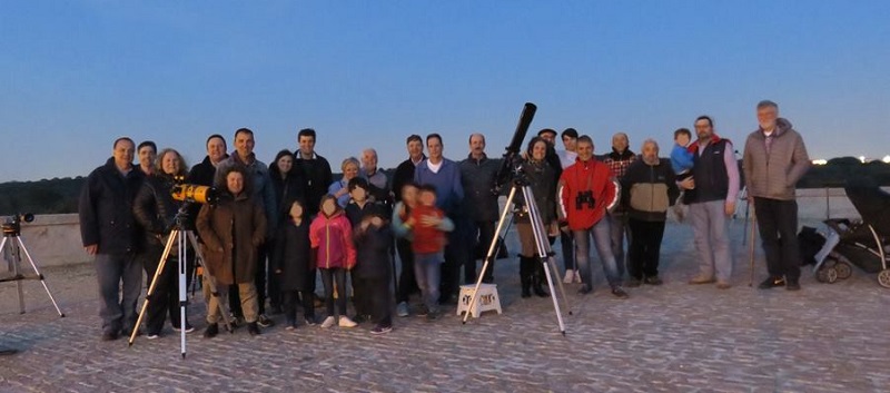 2018 04 20 Observación astronómica nocturna red